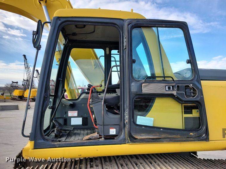 image for item EE0930 1999 Komatsu PC150LC excavator