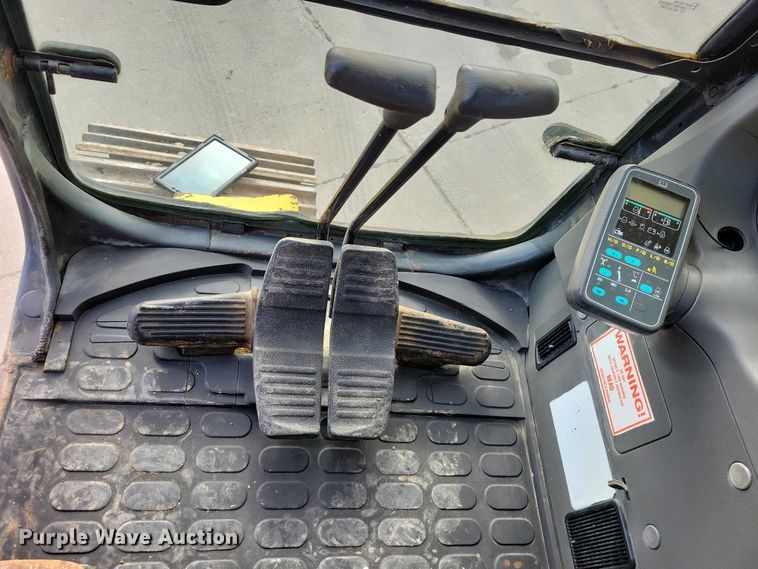 image for item EE0930 1999 Komatsu PC150LC excavator