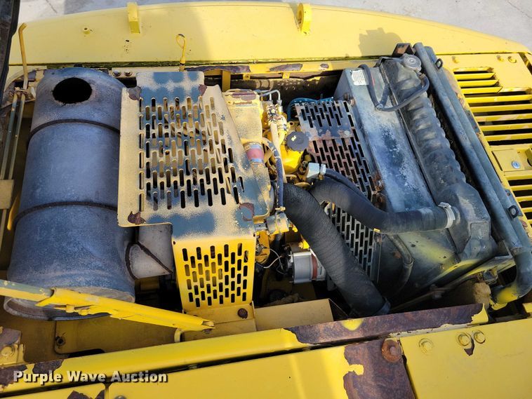 image for item EE0930 1999 Komatsu PC150LC excavator
