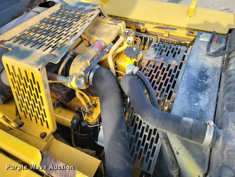 image for item EE0930 1999 Komatsu PC150LC excavator