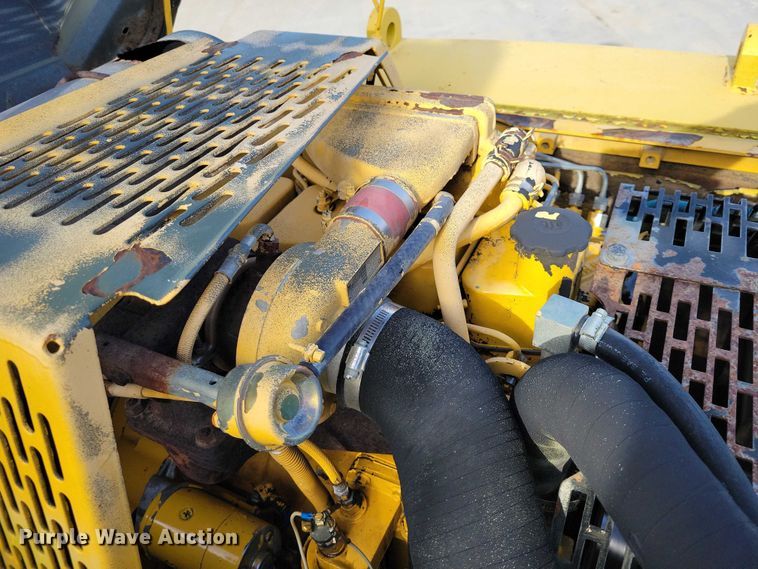 image for item EE0930 1999 Komatsu PC150LC excavator