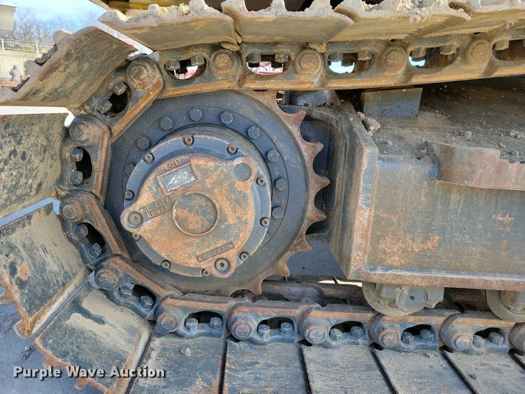 image for item EE0930 1999 Komatsu PC150LC excavator