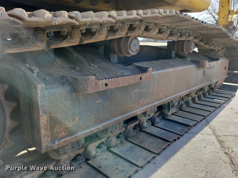 image for item EE0930 1999 Komatsu PC150LC excavator