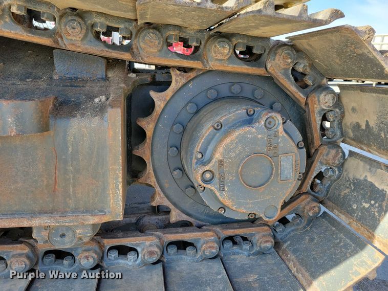image for item EE0930 1999 Komatsu PC150LC excavator