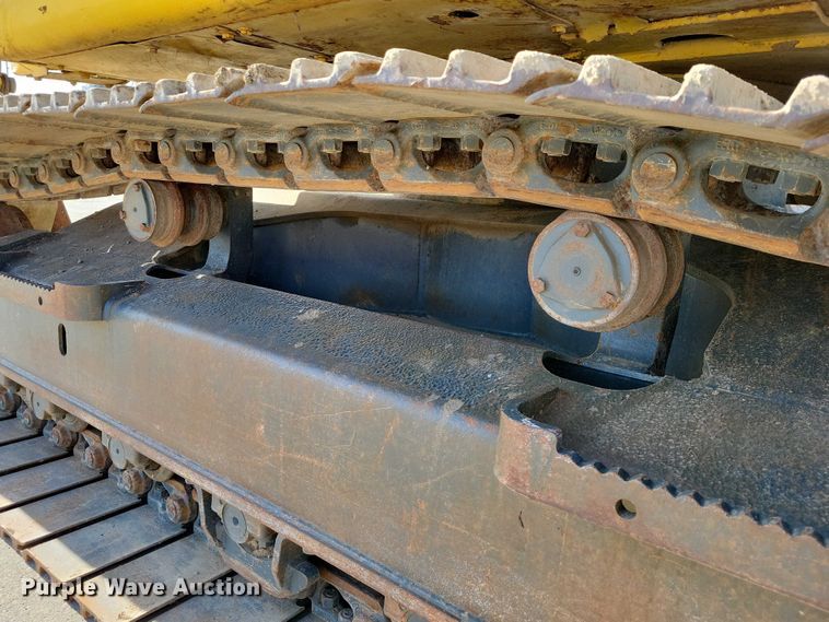 image for item EE0930 1999 Komatsu PC150LC excavator