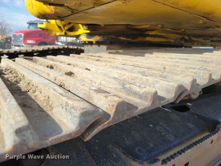 image for item EE0930 1999 Komatsu PC150LC excavator