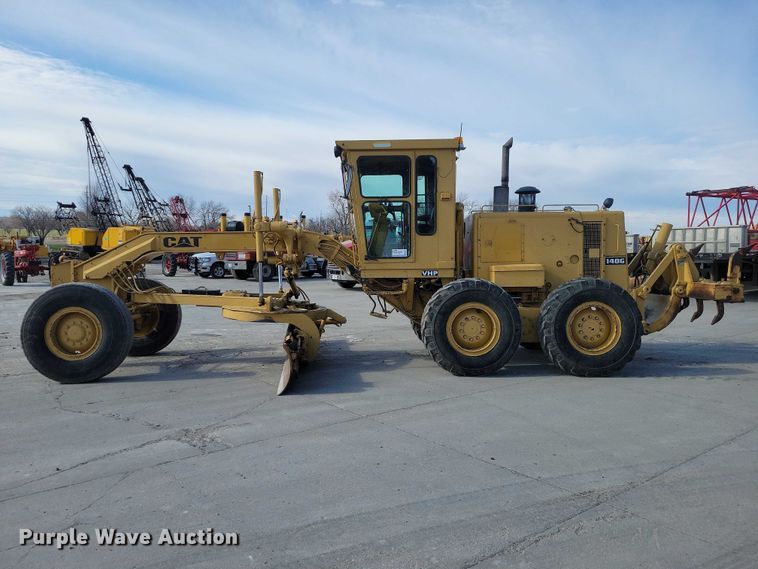 image for item EE0931 1988 Caterpillar 140G motor grader