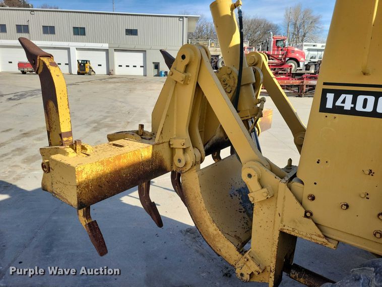 image for item EE0931 1988 Caterpillar 140G motor grader