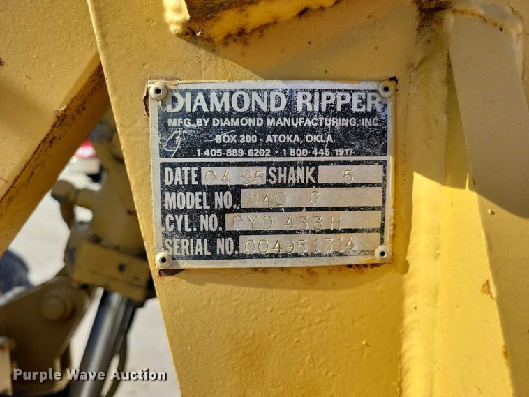 image for item EE0931 1988 Caterpillar 140G motor grader