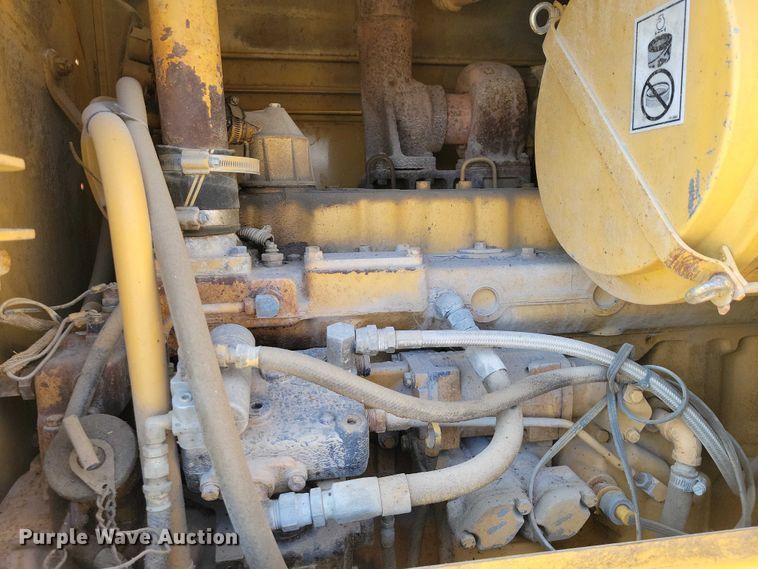 image for item EE0931 1988 Caterpillar 140G motor grader