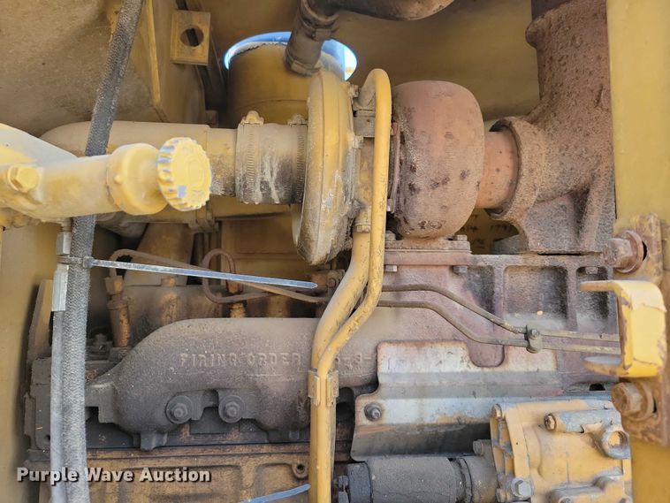 image for item EE0931 1988 Caterpillar 140G motor grader