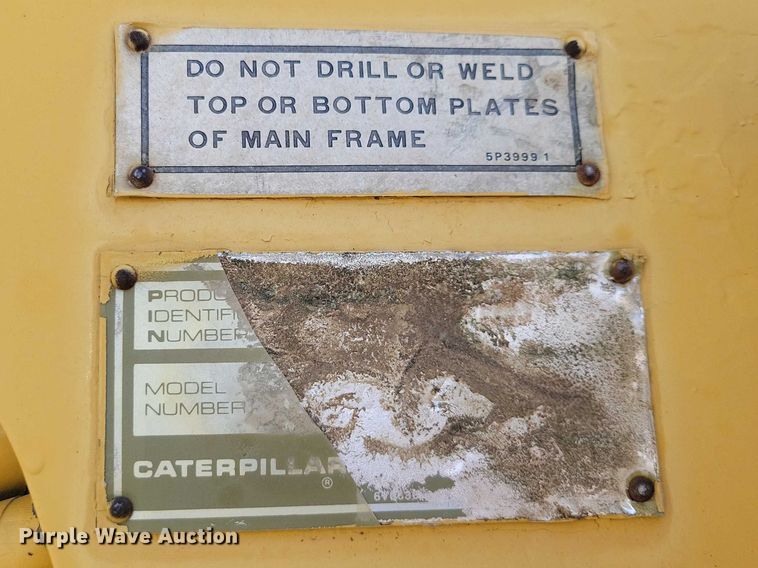 image for item EE0931 1988 Caterpillar 140G motor grader