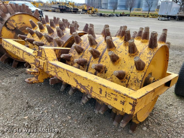 image for item EE0932 Wedgefoot roller