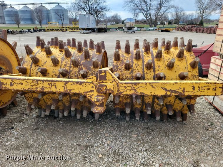 image for item EE0932 Wedgefoot roller