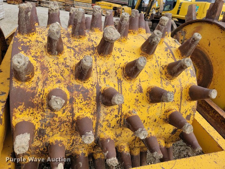 image for item EE0932 Wedgefoot roller