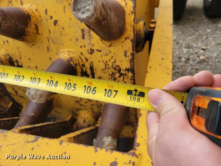 image for item EE0932 Wedgefoot roller