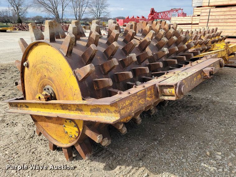 image for item EE0933 Wedgefoot roller