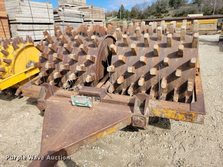image for item EE0933 Wedgefoot roller