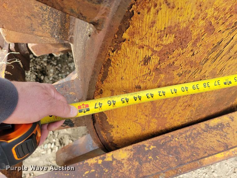 image for item EE0933 Wedgefoot roller