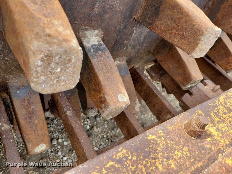 image for item EE0933 Wedgefoot roller