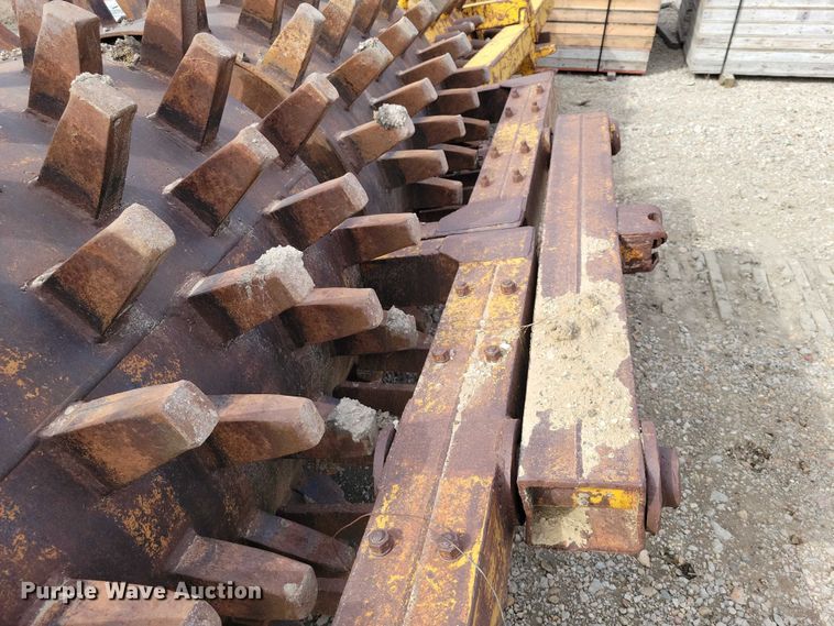 image for item EE0933 Wedgefoot roller