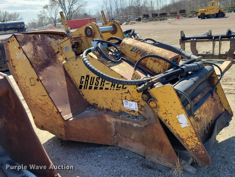 image for item EE0934 Crush-All 42 impact crusher