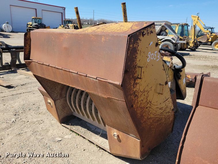 image for item EE0934 Crush-All 42 impact crusher