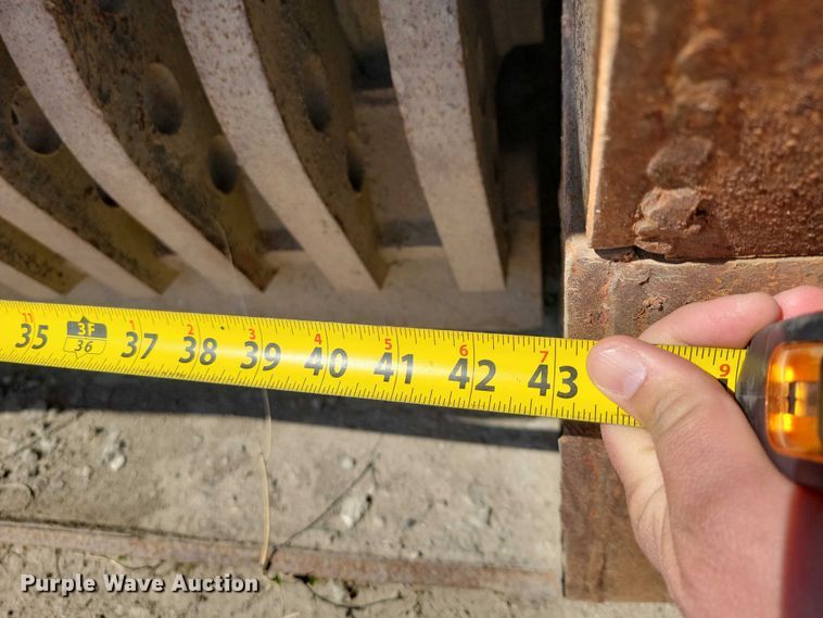 image for item EE0934 Crush-All 42 impact crusher