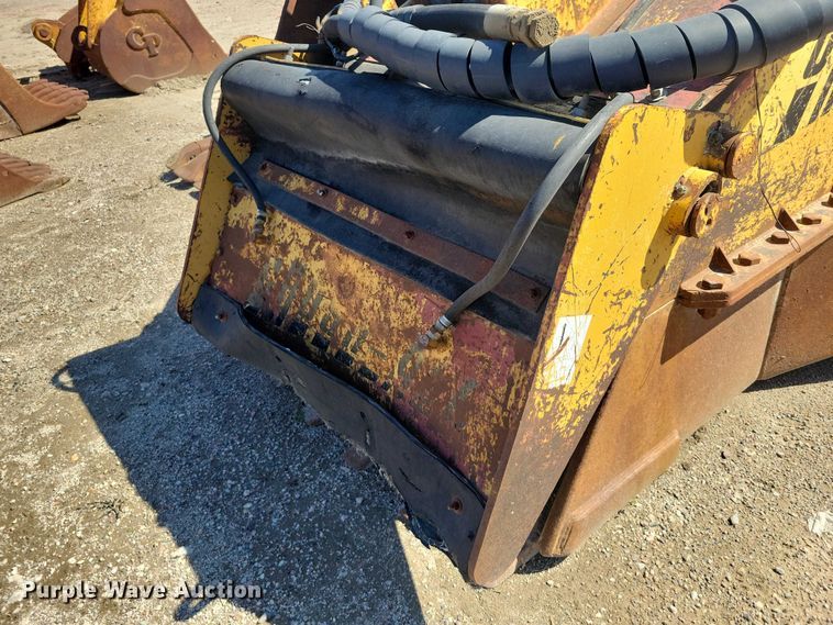 image for item EE0934 Crush-All 42 impact crusher