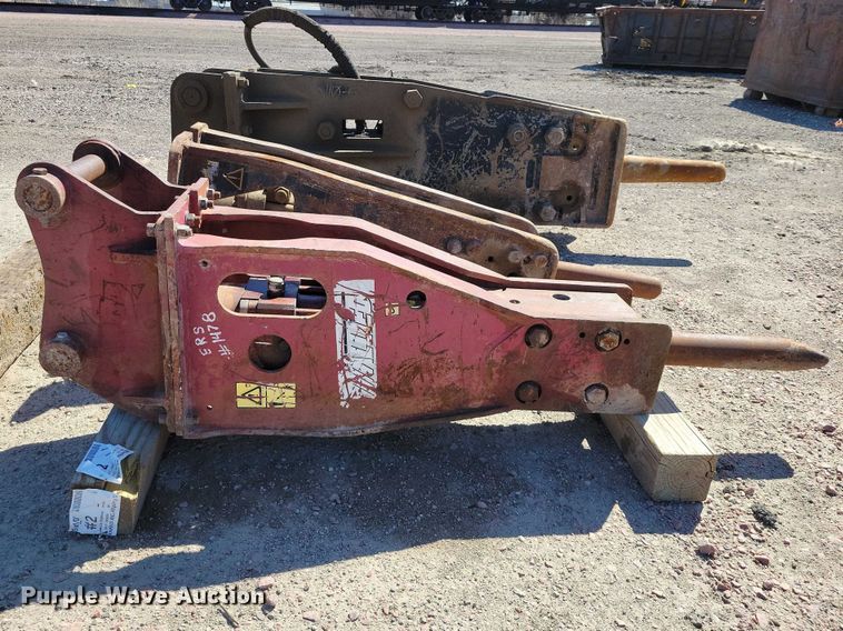 image for item EE0936 Allied breaker