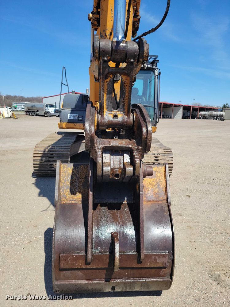 image for item EE0937 2012 Case CX210B excavator