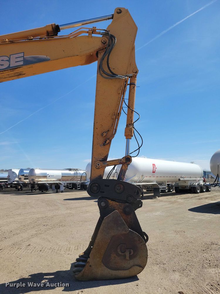 image for item EE0937 2012 Case CX210B excavator