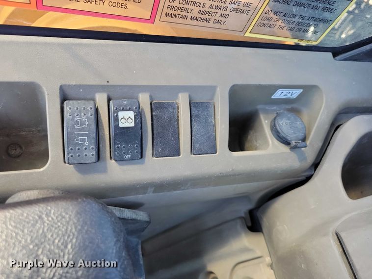 image for item EE0937 2012 Case CX210B excavator