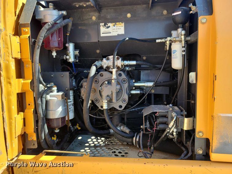 image for item EE0937 2012 Case CX210B excavator