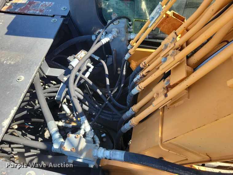 image for item EE0937 2012 Case CX210B excavator