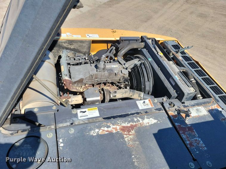 image for item EE0937 2012 Case CX210B excavator