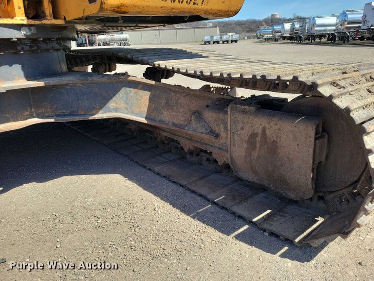 image for item EE0937 2012 Case CX210B excavator