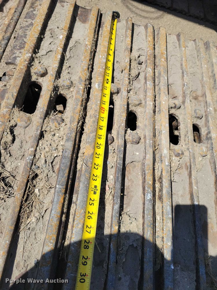 image for item EE0937 2012 Case CX210B excavator