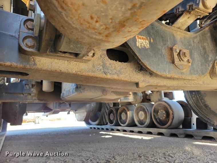 image for item EE0939 1998 Caterpillar Challenger 75E tractor