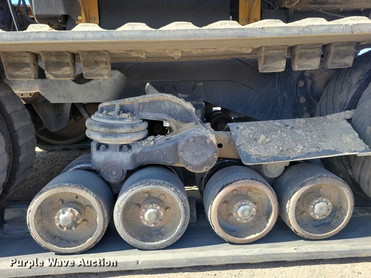 image for item EE0939 1998 Caterpillar Challenger 75E tractor