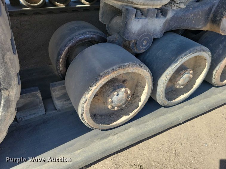 image for item EE0939 1998 Caterpillar Challenger 75E tractor