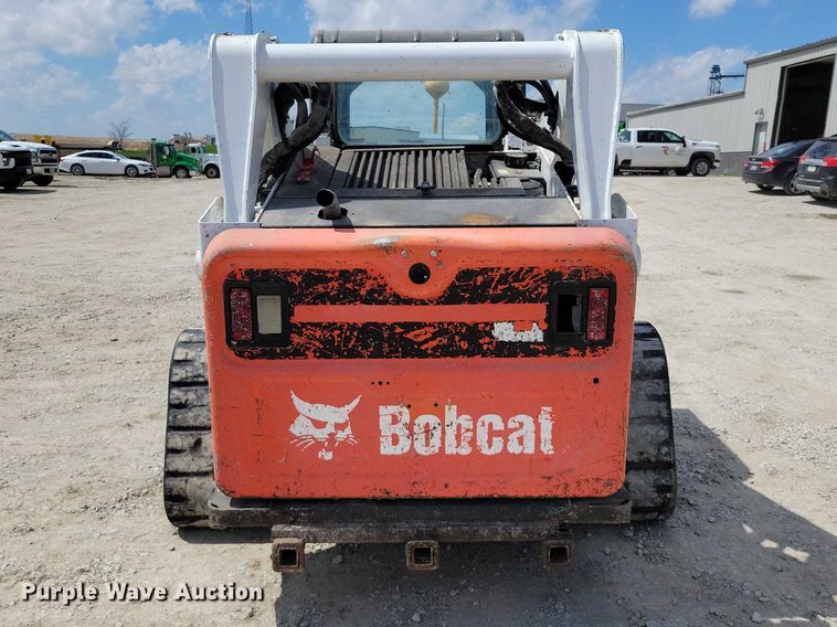 image for item EE0941 2012 Bobcat T650 tracked skid steer loader