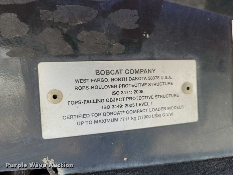image for item EE0941 2012 Bobcat T650 tracked skid steer loader