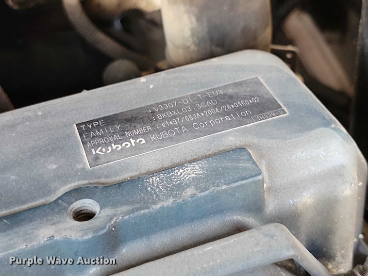 image for item EE0941 2012 Bobcat T650 tracked skid steer loader