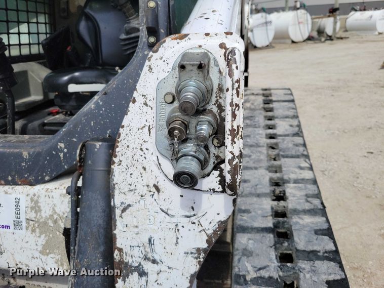 image for item EE0942 2014 Bobcat T650 tracked skid steer loader