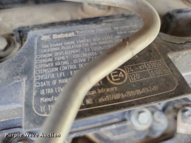 image for item EE0942 2014 Bobcat T650 tracked skid steer loader