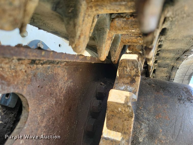 image for item EE0942 2014 Bobcat T650 tracked skid steer loader