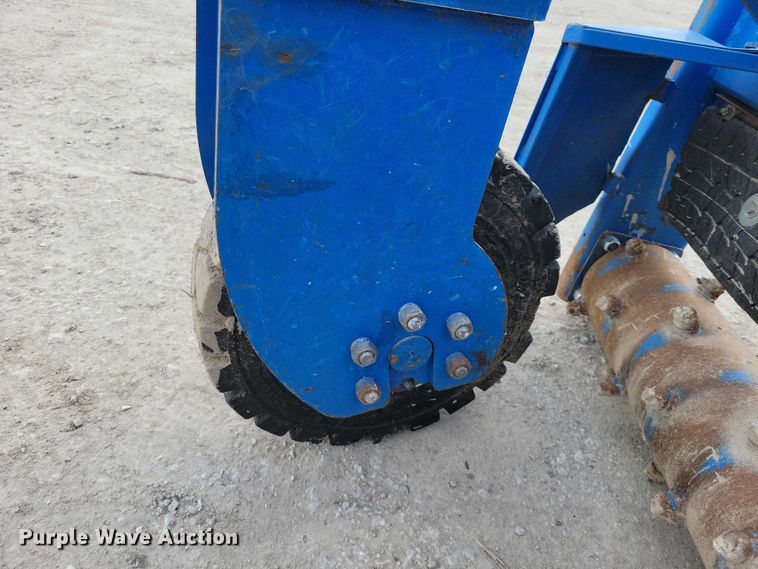 image for item EE0943 AGT skid steer power rake