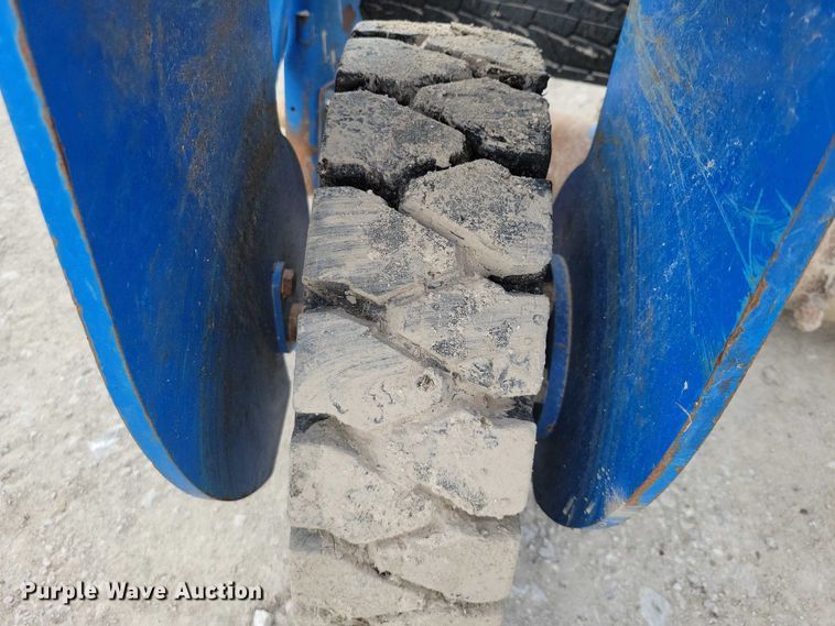 image for item EE0943 AGT skid steer power rake