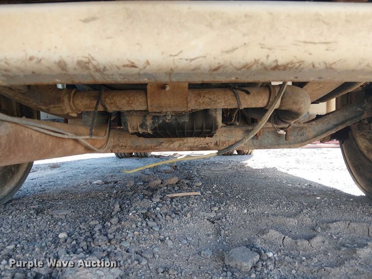 image for item EE5237 2006 Freightliner Business Class M2 water truck